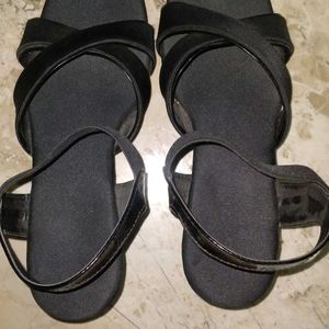 Black Colour Sandle With Heels .