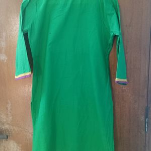 Solid Green Printed Kurta