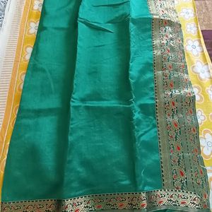 Green Saree With Attached Blouse Piece