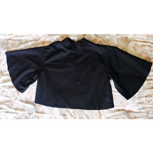 Matte black Crop Top (M/L)