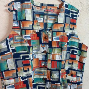 Trendy Women's Shirt Top Sleeveless Multicolour