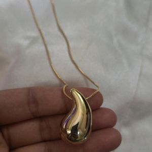 Tear Drop Golden Chain