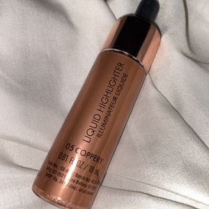 Liquid Highlighter For Aesthetic Shiny Face