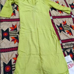 V-neck kurta