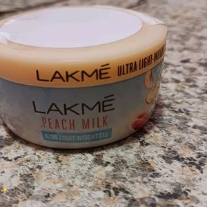 Lakme Light Weight Moisturizer