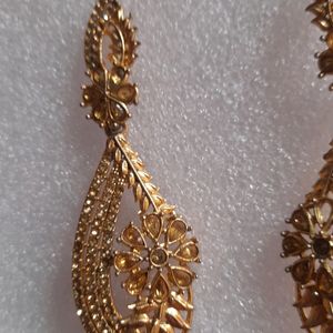 Ethenic Earing