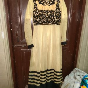 Women Anarkali Kurta In Coins