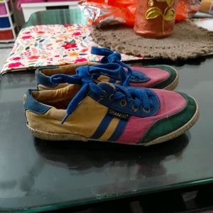 Very Comfortable, Good Condition Shoes