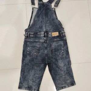 Dungaree