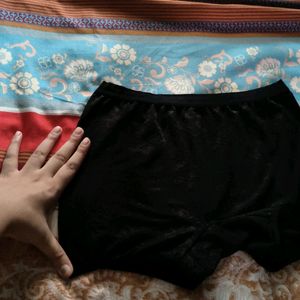 Women Black Classic Shorts