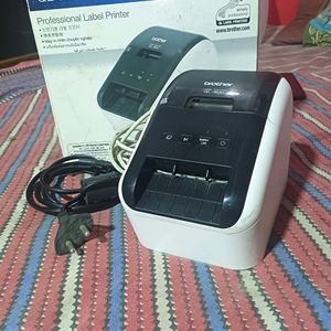 Brother QL-800 Label Printer (White and Black)