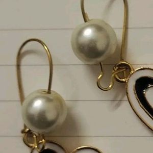 Y2k Heart Earrings With White Pearl