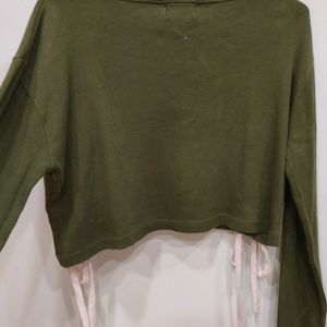 Olive Knot Crop top