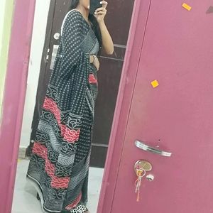 Black Bandhani Print Saree