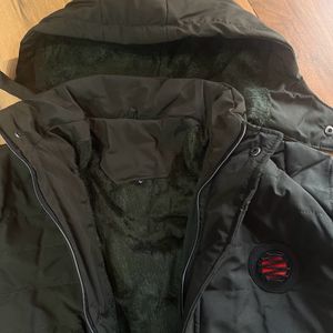 Brand new mens jacket dark green(NO ZIP)