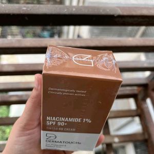 DERMATOUCH Niacinamide SPF 90+ BB Cream