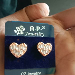 AJ Jwellery Heart Stud