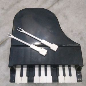 🎹 Piano Fruit Fork