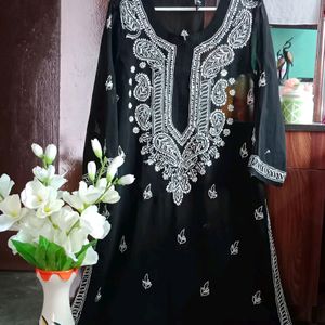 Lakhnavi Chikankari Kurti ( New )