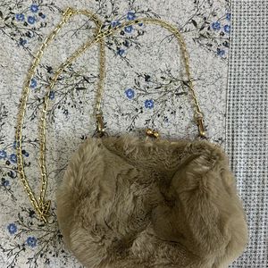 Sling bag