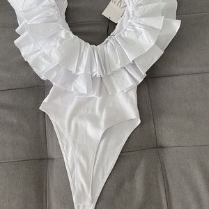 Zara white voluminous ruffle poplin bodysuit