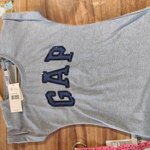 Discount On New Branded GAP Tshirt