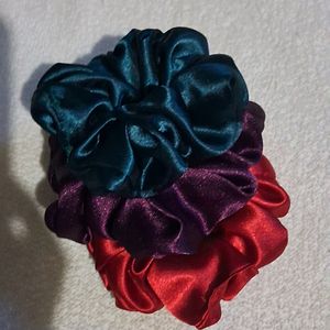 Beautiful 3 Hand Made Scrunchies Combo