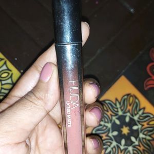 100%Original Huda Beauty Lipstick