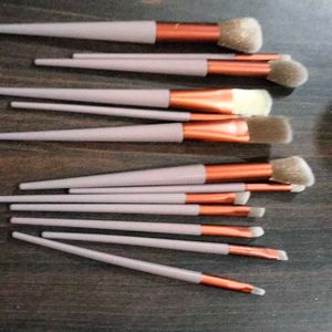 Mackup Brushes