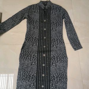 Women Woolen Kurti