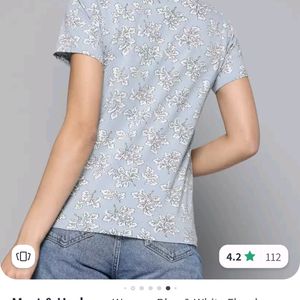 Blue And White Floral Printed Tshirt