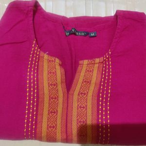 Avaasa Pink Kurta