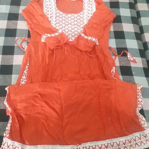 Naira Cut Suit And Kurti Combo