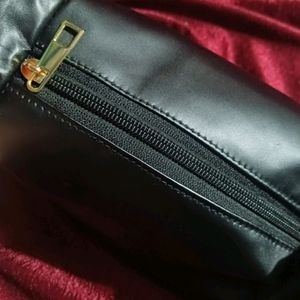 Black Mac Pouch