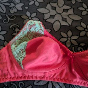 New bra of Clovia