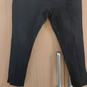 Black Jeggings 32 Size