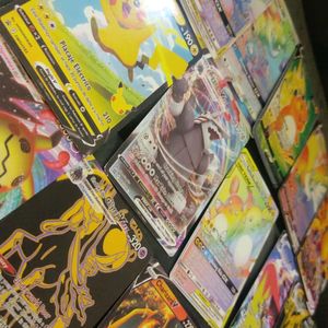 Very Rare 15 Pokemon Cards With One Golden Free