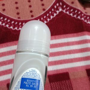 Nivea Pearl...& Beauty Deodorant