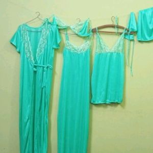 New/Unused Pack Of 4 Nighty Set