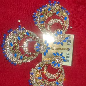 Chand bali earrings with maang tikka