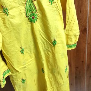 Few Time Used LucknowChikankari Thread Work Kurta