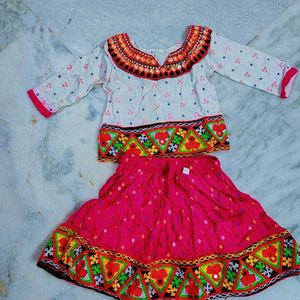 New Beautiful Ghanghra Choli Set