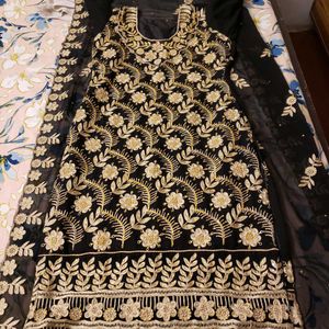 Z Black Patiyala Set Suit 1 Margin No Flaws