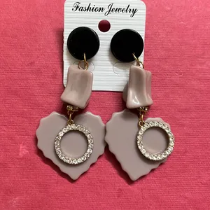 Beautiful Korean Earrings (brand new)