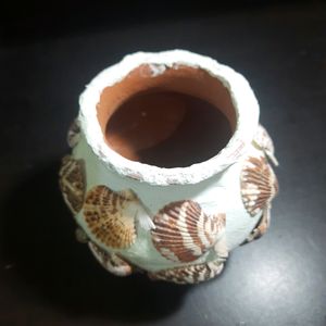 Handcrafted Seashell POP Pot.