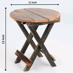 Small Foldable Wooden Table