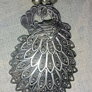 Peacock Necklace. Only 1 Time Used