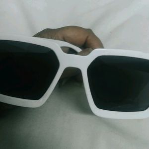 TRENDY white Frame Fiber GOGGLES, Tag IS Not There So LIKE NEW, otherwise Totally Unused