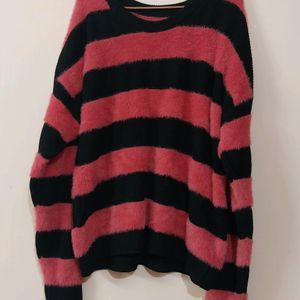 PINK & BLACK SWEATSHIRT