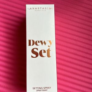 Anastasia Beverly Hills Setting Spray